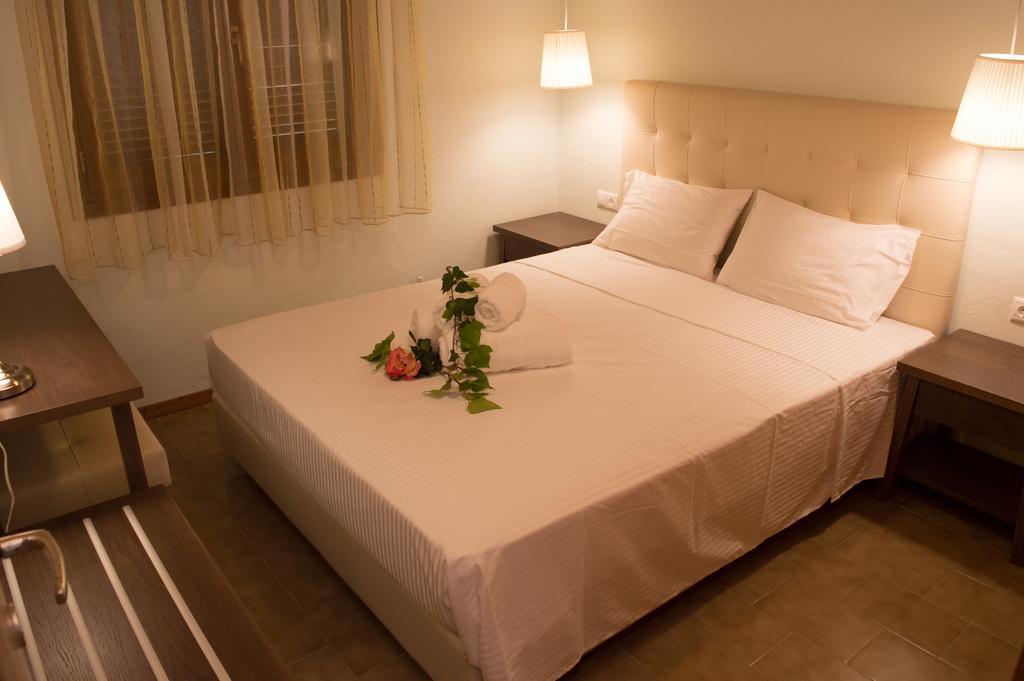 Aegialis Apartments Vourvourou Luaran gambar