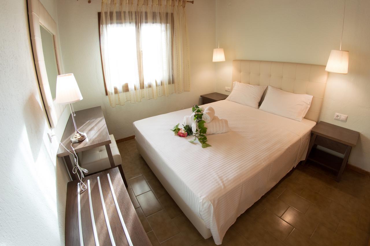 Aegialis Apartments Vourvourou Luaran gambar
